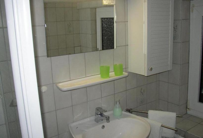 فندق Gästehaus Nis Puk Und Ferienwohnungen