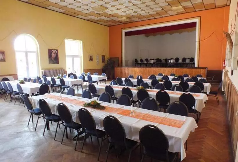 Hotelli Ratsstuben Kalbe