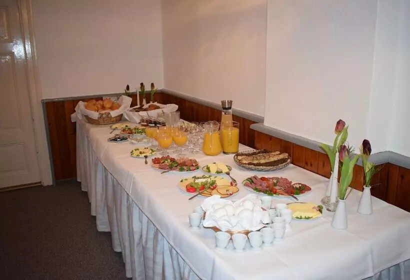 Hotelli Ratsstuben Kalbe