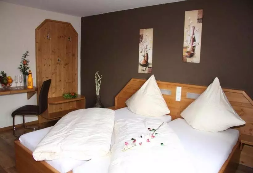 Hotelli Restaurant Eberlwirt