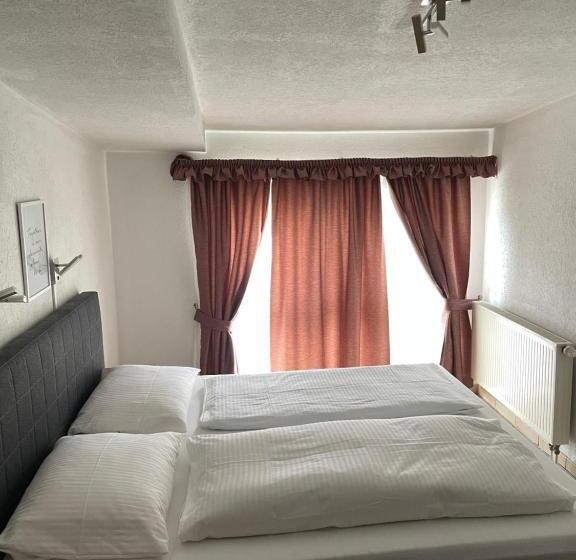 Отель Restaurant Germania