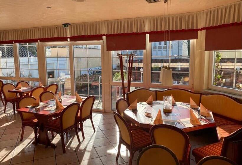 Отель Restaurant Germania