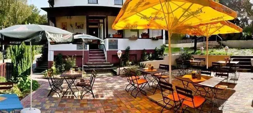 ホテル Restaurant & Pension Bellevue