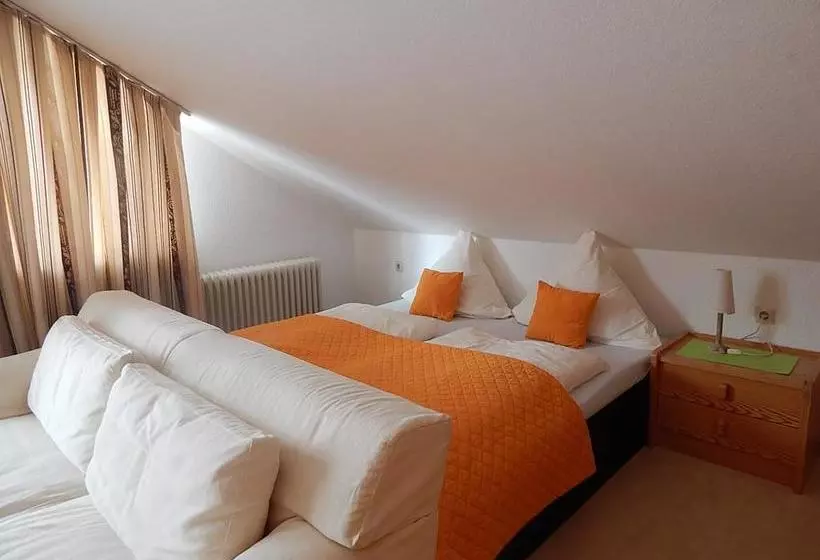 Hotelli Schloss Silberberg