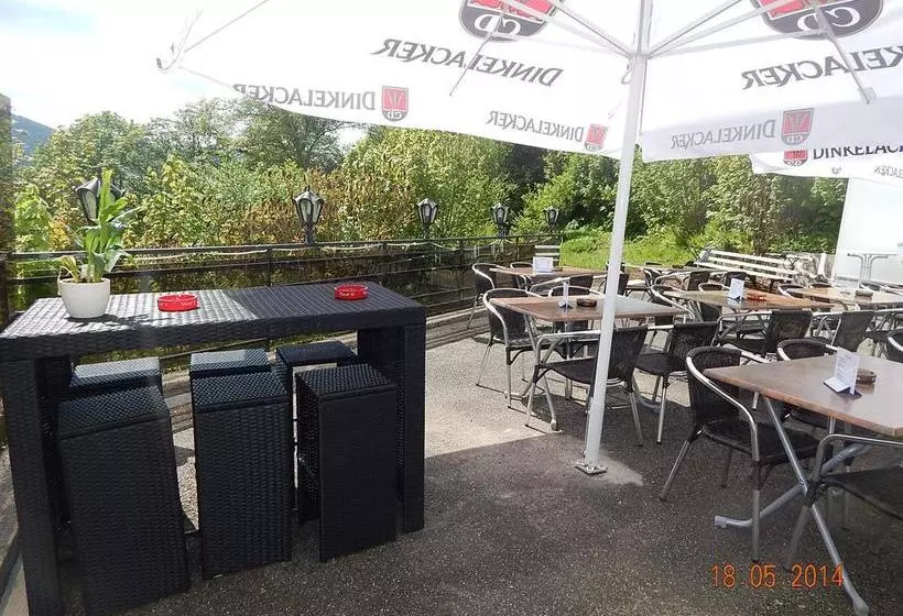 Hotelli Schloss Silberberg