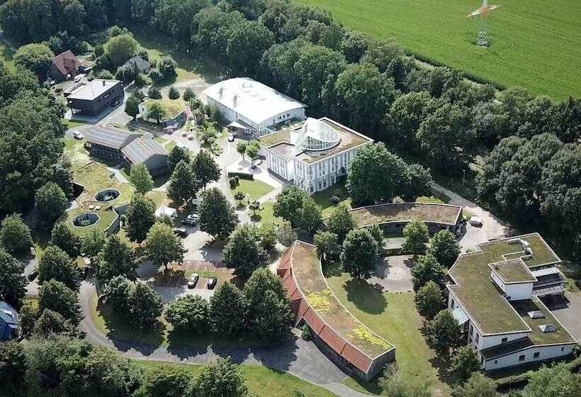 Hotelli Tat Tagungs  Und Gästehaus