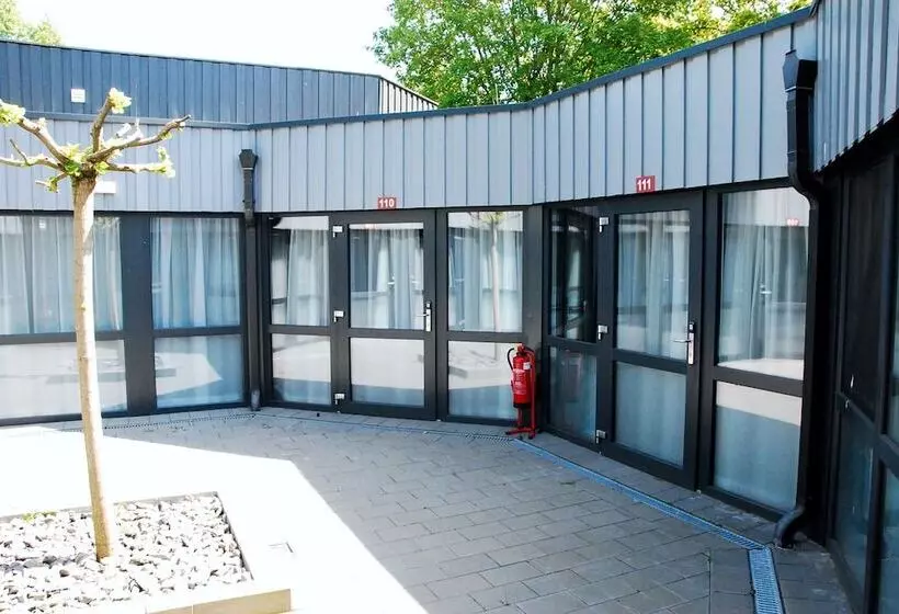 Hotelli Tat Tagungs  Und Gästehaus