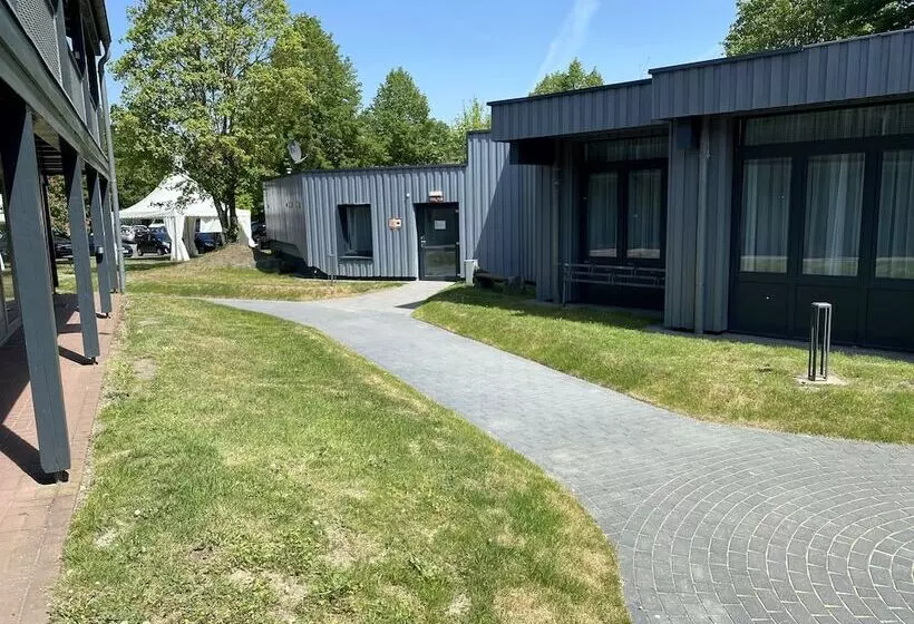 Hotelli Tat Tagungs  Und Gästehaus