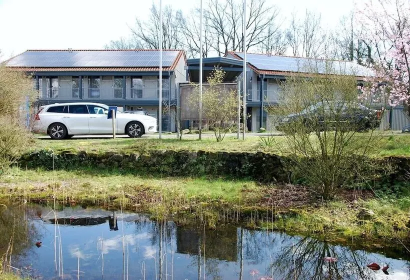 Hotelli Tat Tagungs  Und Gästehaus