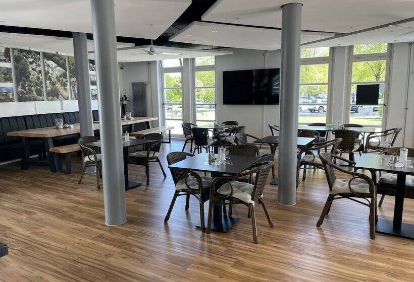 酒店 Tat Tagungs Und Gästehaus