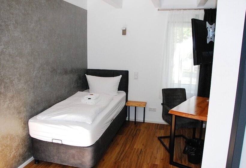 酒店 Tat Tagungs Und Gästehaus