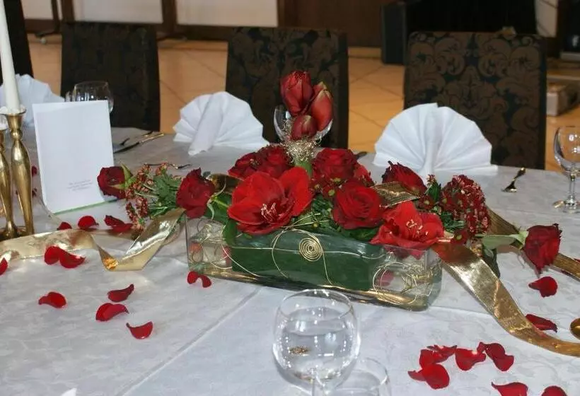 Hotelli Zum Jägerkrug