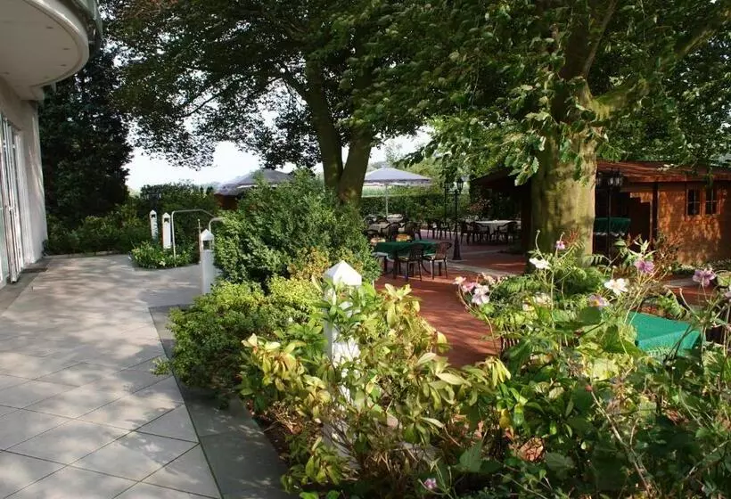 Hotelli Zum Jägerkrug