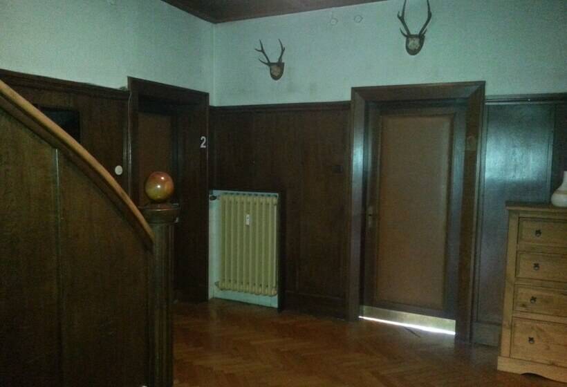 Отель Zur Sportsbar