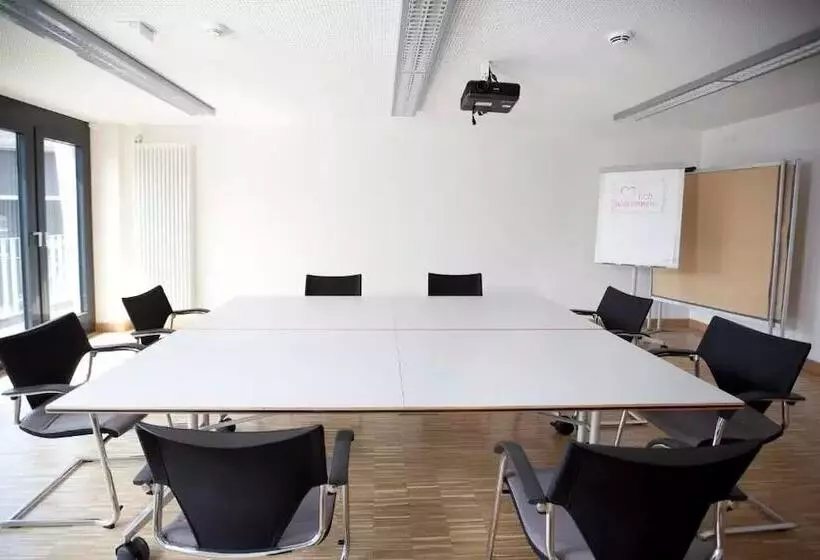 Rosa Flesch Hotel Und Tagungszentrum