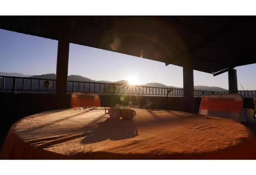 Hotelli Hr Dukes Den Resort