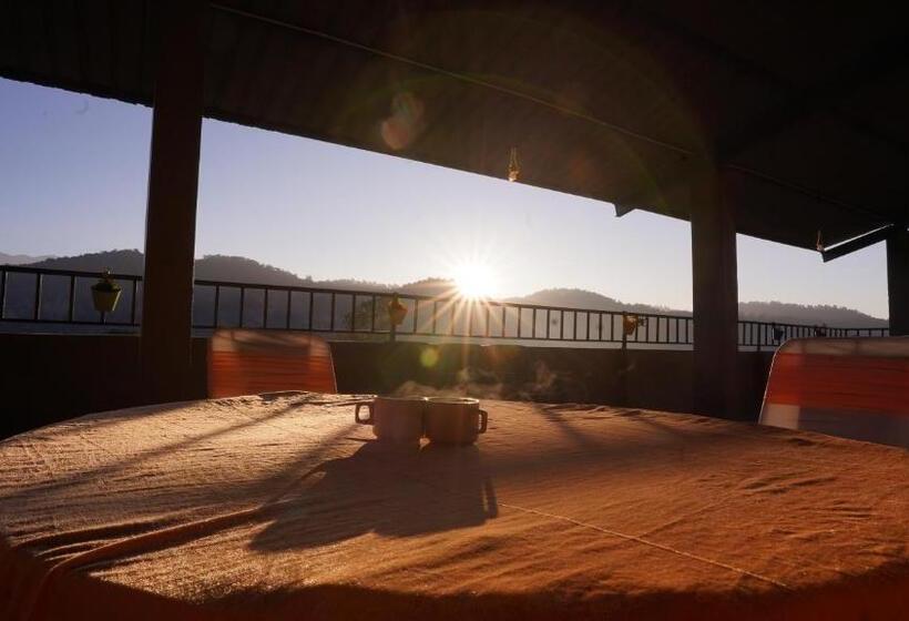 هتل Hr Dukes Den Resort