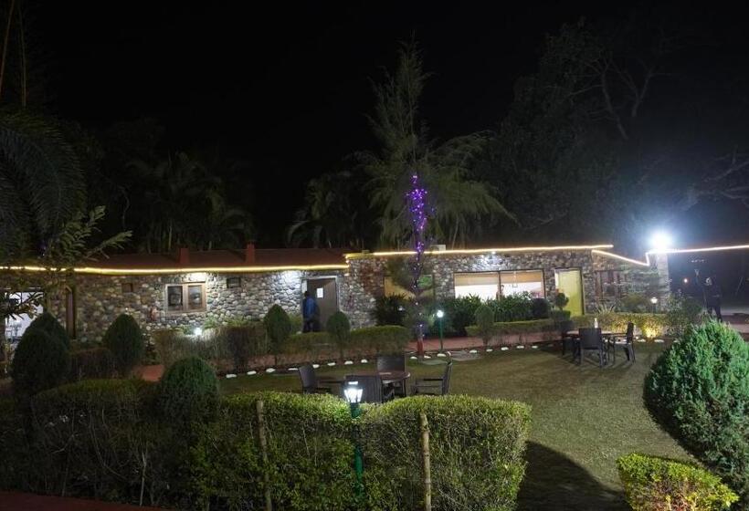 هتل Hr Dukes Den Resort