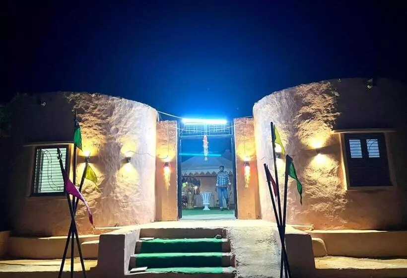 ホテル Mamamia Jaisalmer