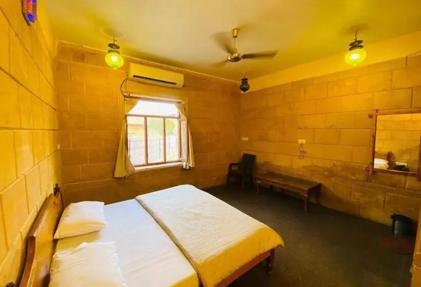 ホテル Mamamia Jaisalmer