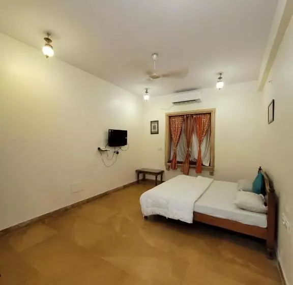 ホテル Mamamia Jaisalmer