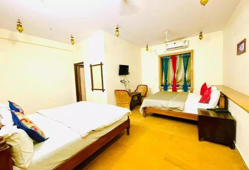 ホテル Mamamia Jaisalmer