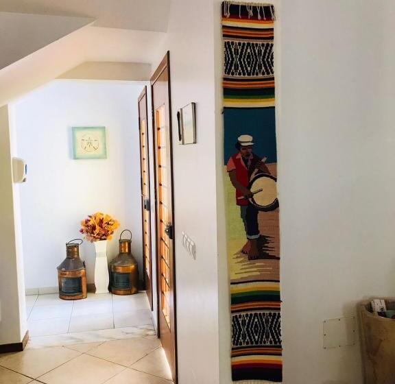 پانسیون Residencial Lela D Fermina