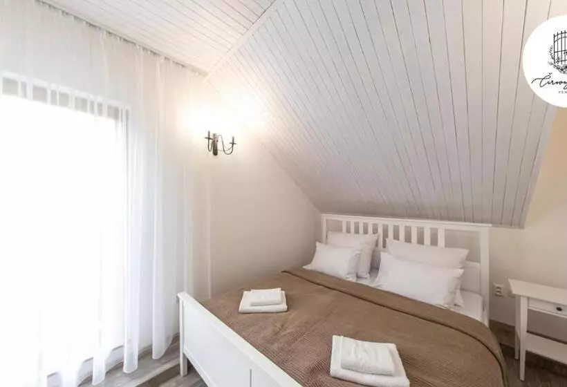 Penzión čarovný Dvor