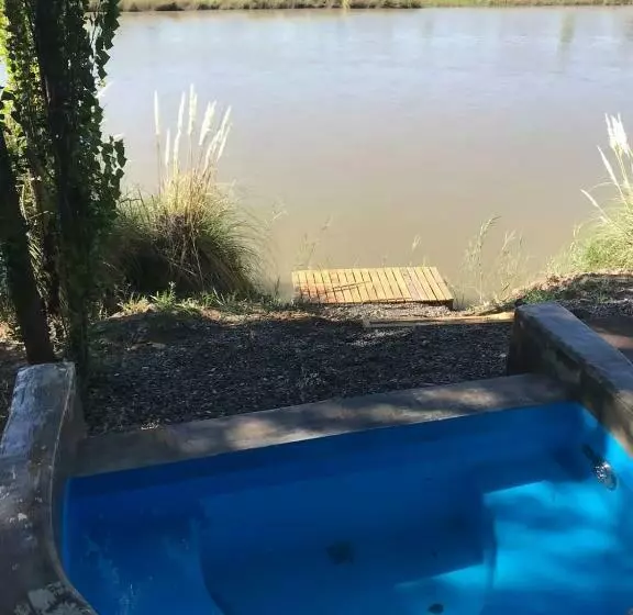 Retkeilymaja Bodega Trina Suites