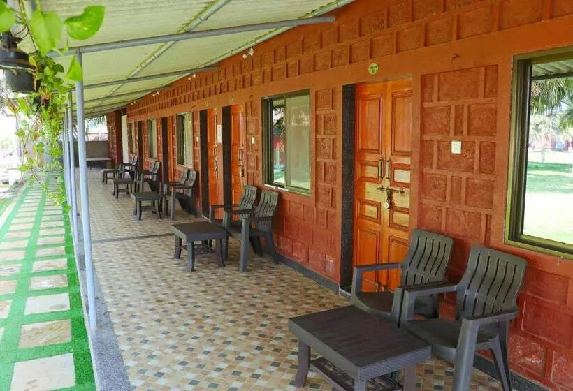 ホテル Beach Village Resort