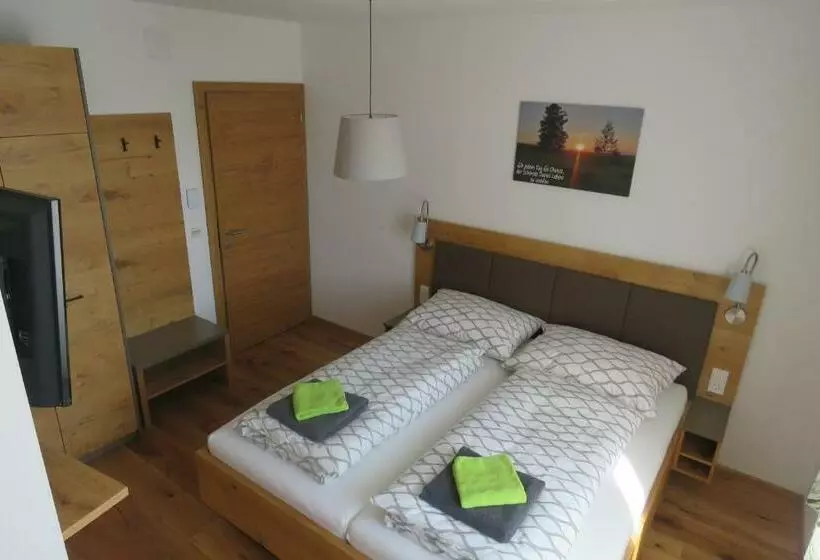 Retkeilymaja Gasthof Schmidt