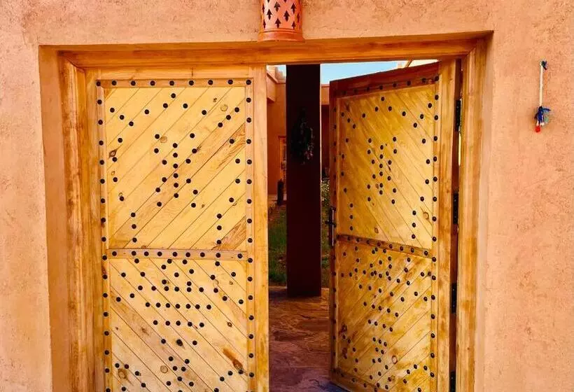 Aamiaismajoitus (B&B) Tigmi Timhar