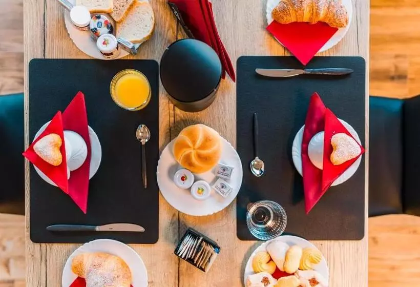 Hotelli Dolomiti Di De Martin D Oscar