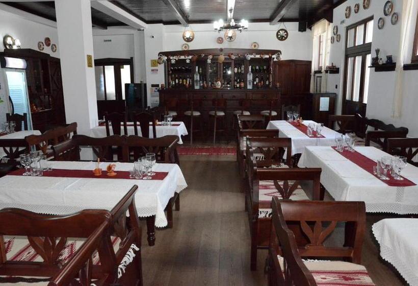 هتل Pensiunea Popasul Codrenilor