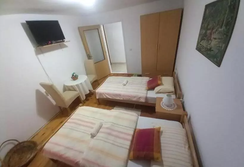 پانسیون Sobe Dujakovic