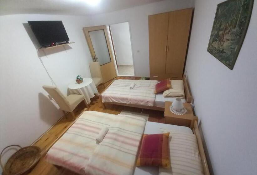 پانسیون Sobe Dujakovic