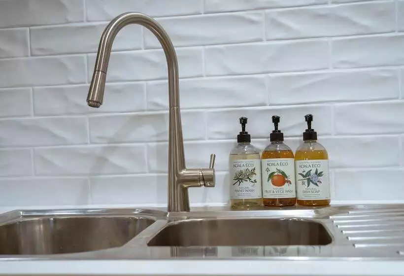 Retkeilymaja Mackay Adventure Lodge