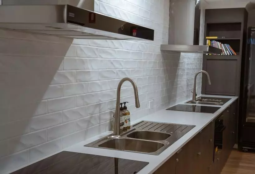 Retkeilymaja Mackay Adventure Lodge