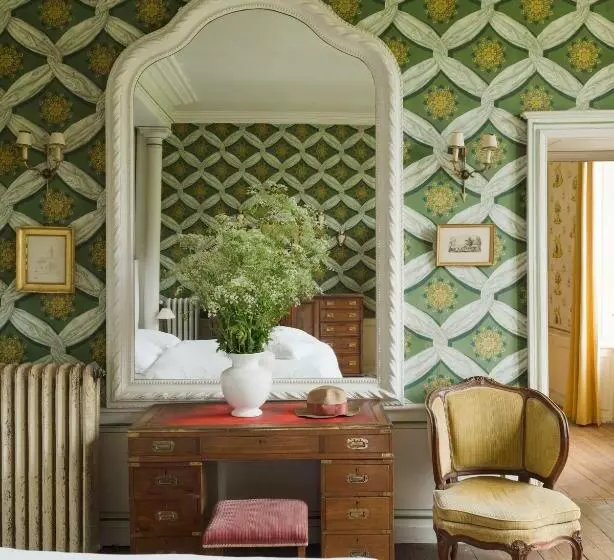 Aamiaismajoitus (B&B) Château De Martigny