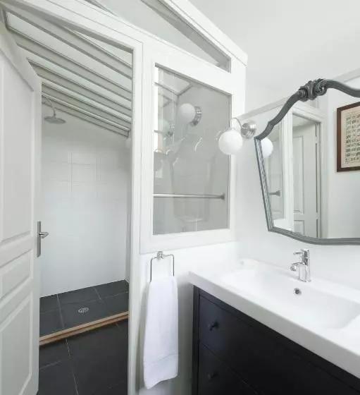 Aamiaismajoitus (B&B) Château De Martigny