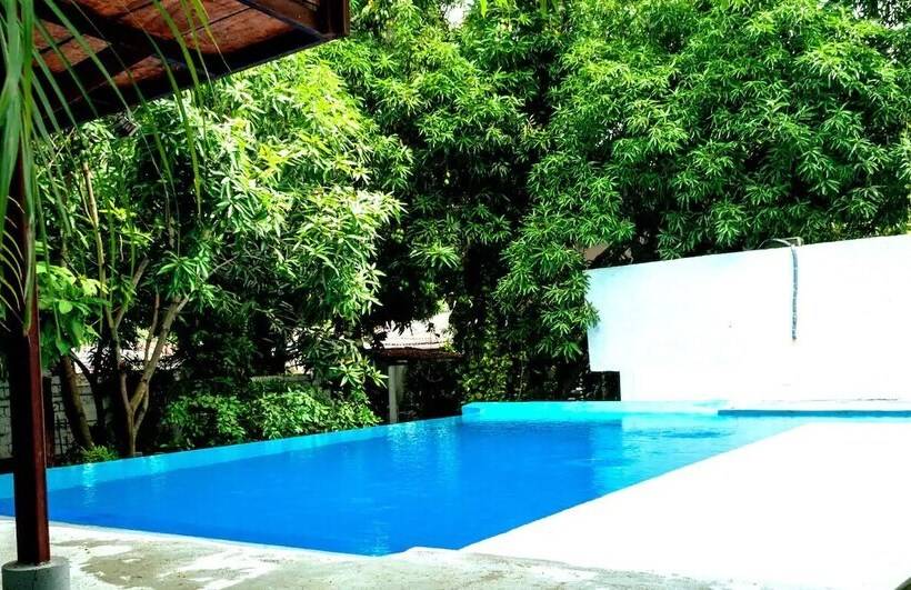 هتل La Casona De Sara