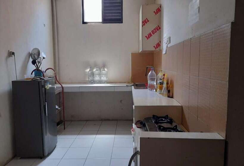 בית מלון כפרי Oyo 91251 Aida Lestari