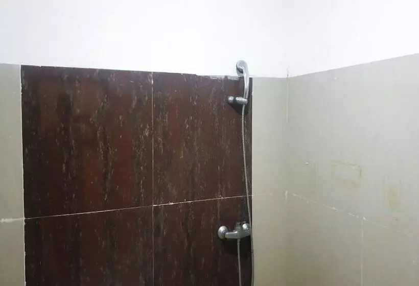 Hotelli Oyo 91251  Aida Lestari