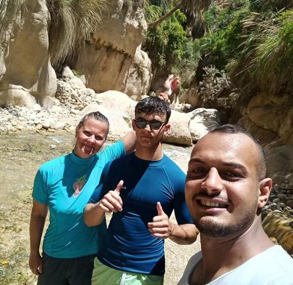 پانسیون Bubble Castle House