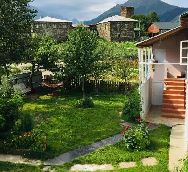 پانسیون Guesthouse Lali Guledani