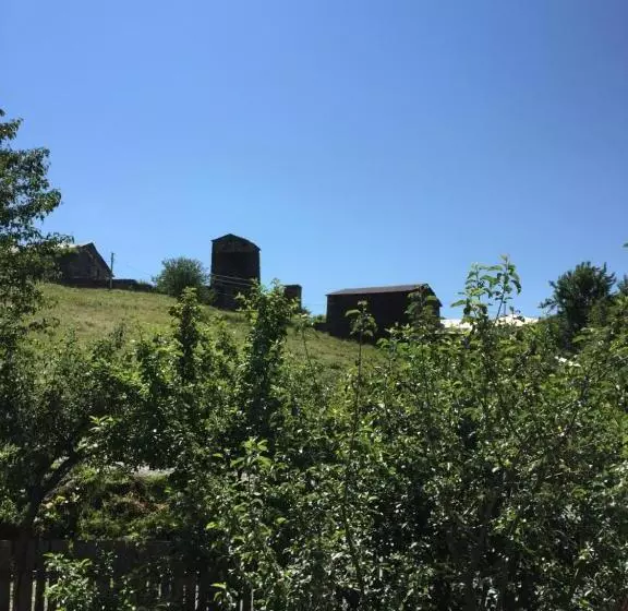 پانسیون Guesthouse Lali Guledani