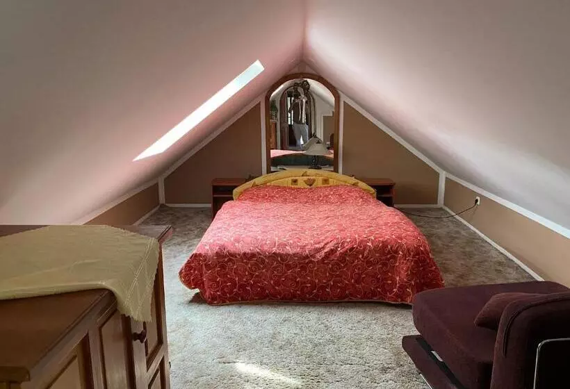 Majatalo Penzion U Nouzů