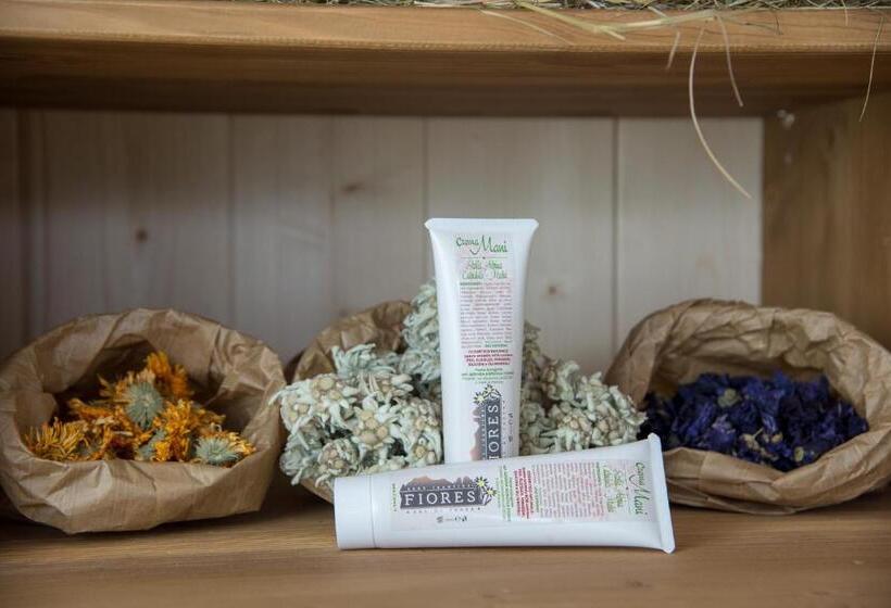 فندق Eco Green Fiores Agriturismo