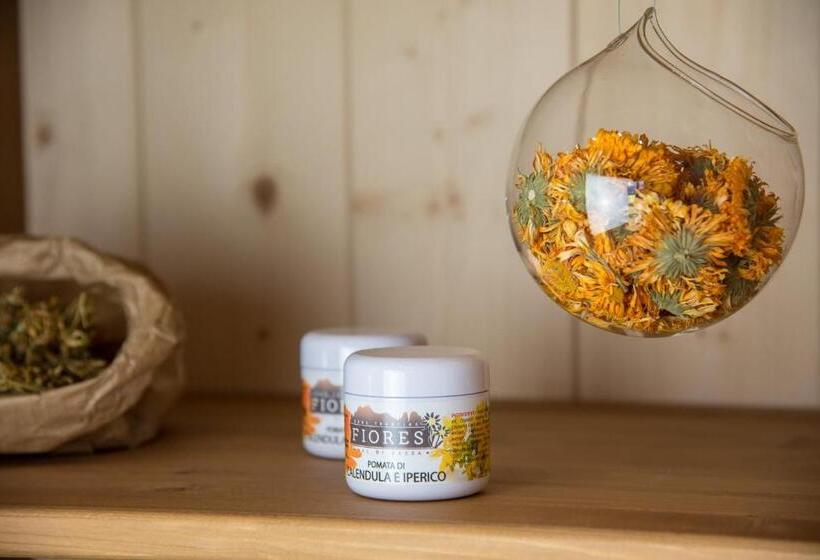 فندق Eco Green Fiores Agriturismo