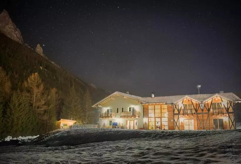 ホテル Eco Green Fiores Agriturismo